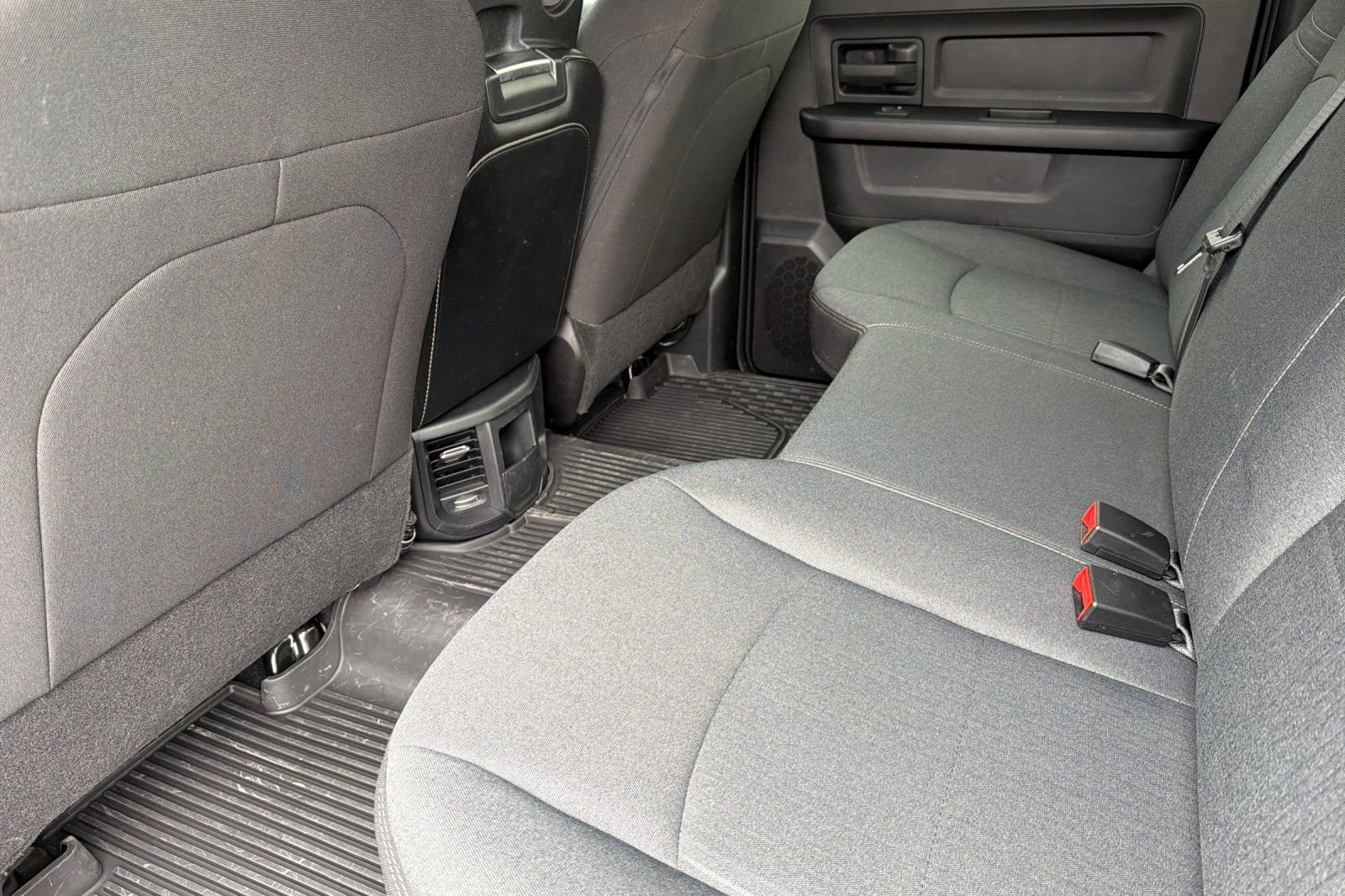 Used 2024 RAM 3500 Tradesman w/ Chrome Appearance Group image 12