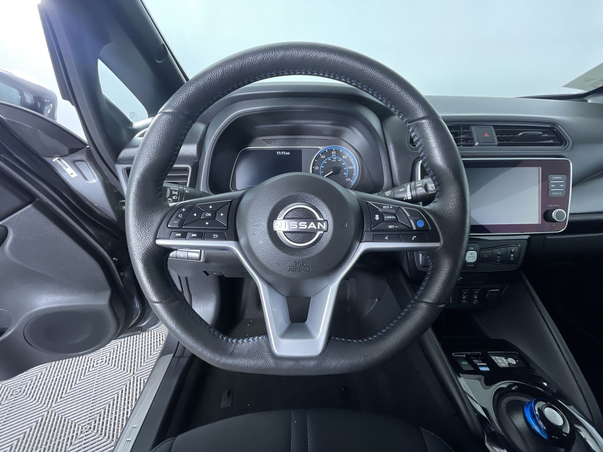 Certified 2024 Nissan Leaf SV Plus FWD image 16