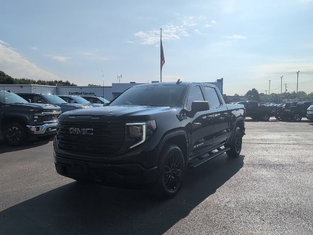 Used 2024 GMC Sierra 1500 Pro w/ Graphite Edition