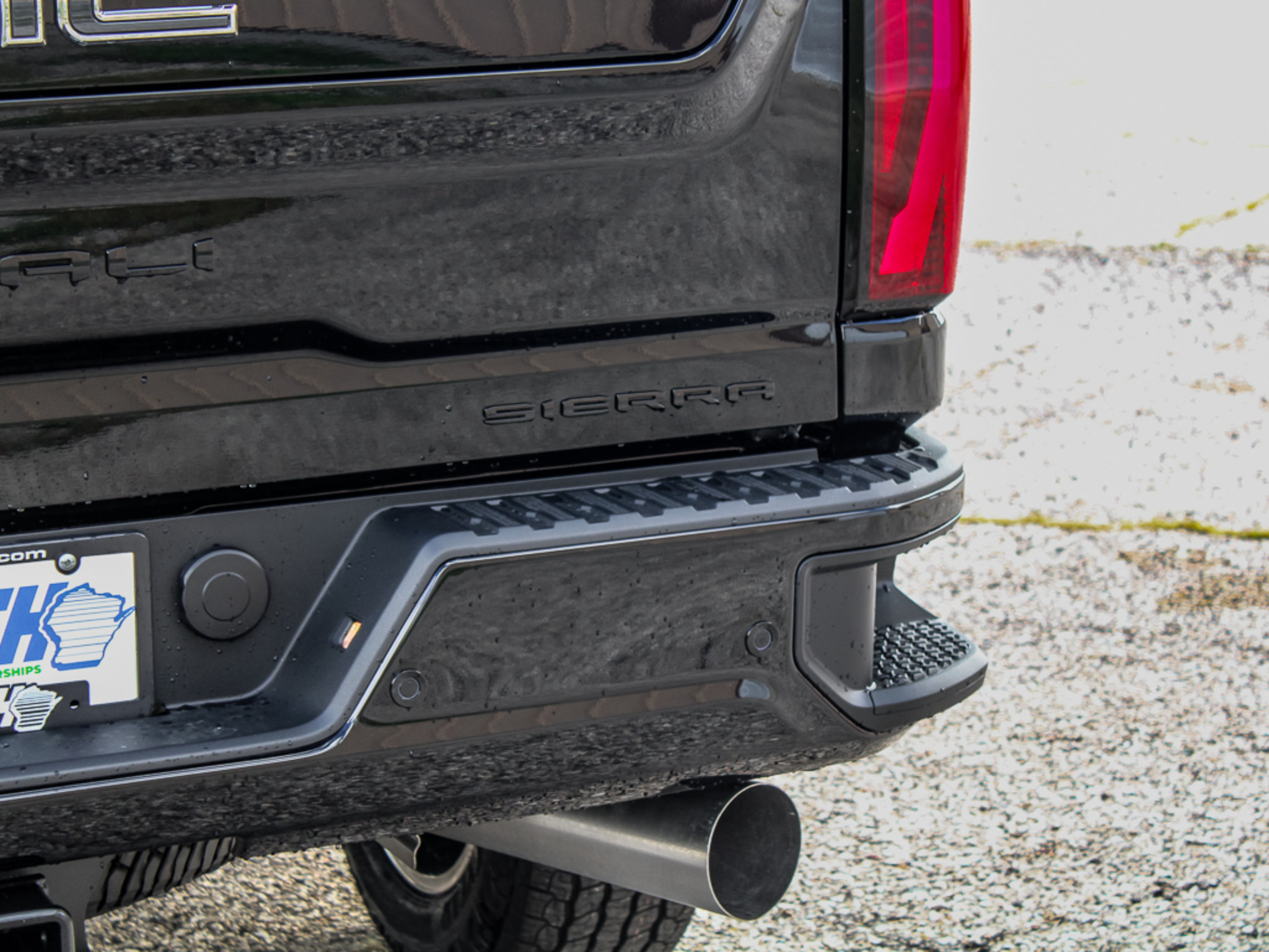 New 2026 GMC Sierra 2500 Denali Ultimate w/ LPO, Black Badging Package AWD/4WD image 18