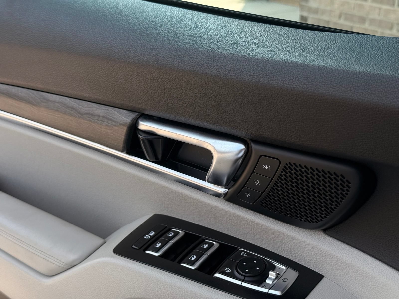 Used 2021 Kia Telluride SX w/ SX Prestige Package AWD/4WD image 15