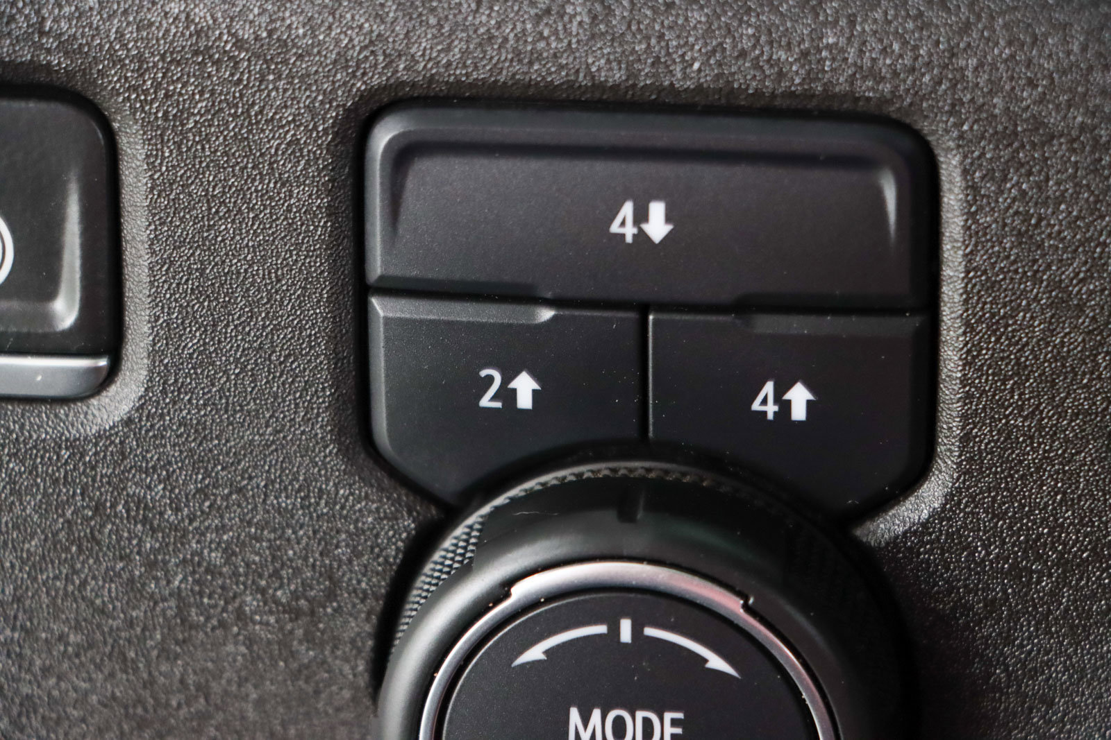 Used 2024 Chevrolet Silverado 3500 LT w/ Convenience Package image 22