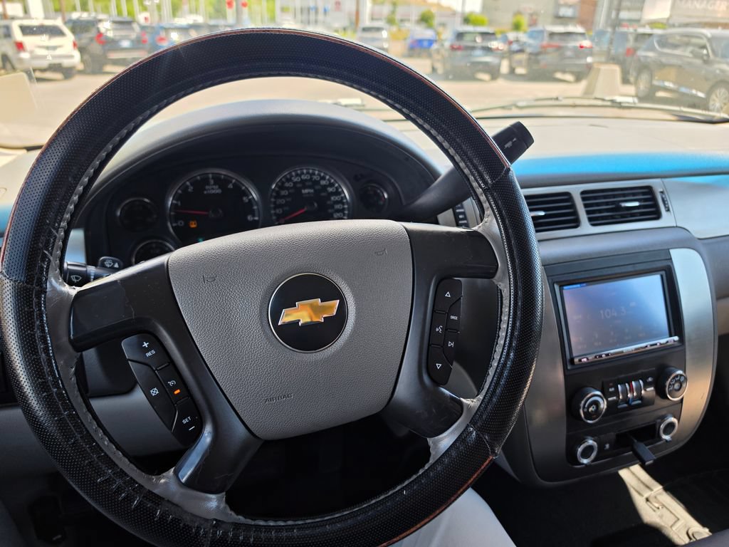Used 2007 Chevrolet Tahoe LS AWD/4WD image 16