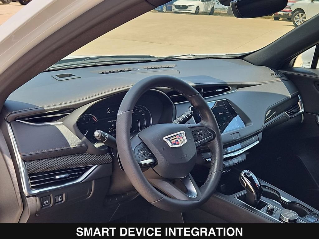 Used 2022 Cadillac XT4 Sport w/ Enhanced Visibility Package AWD/4WD image 13