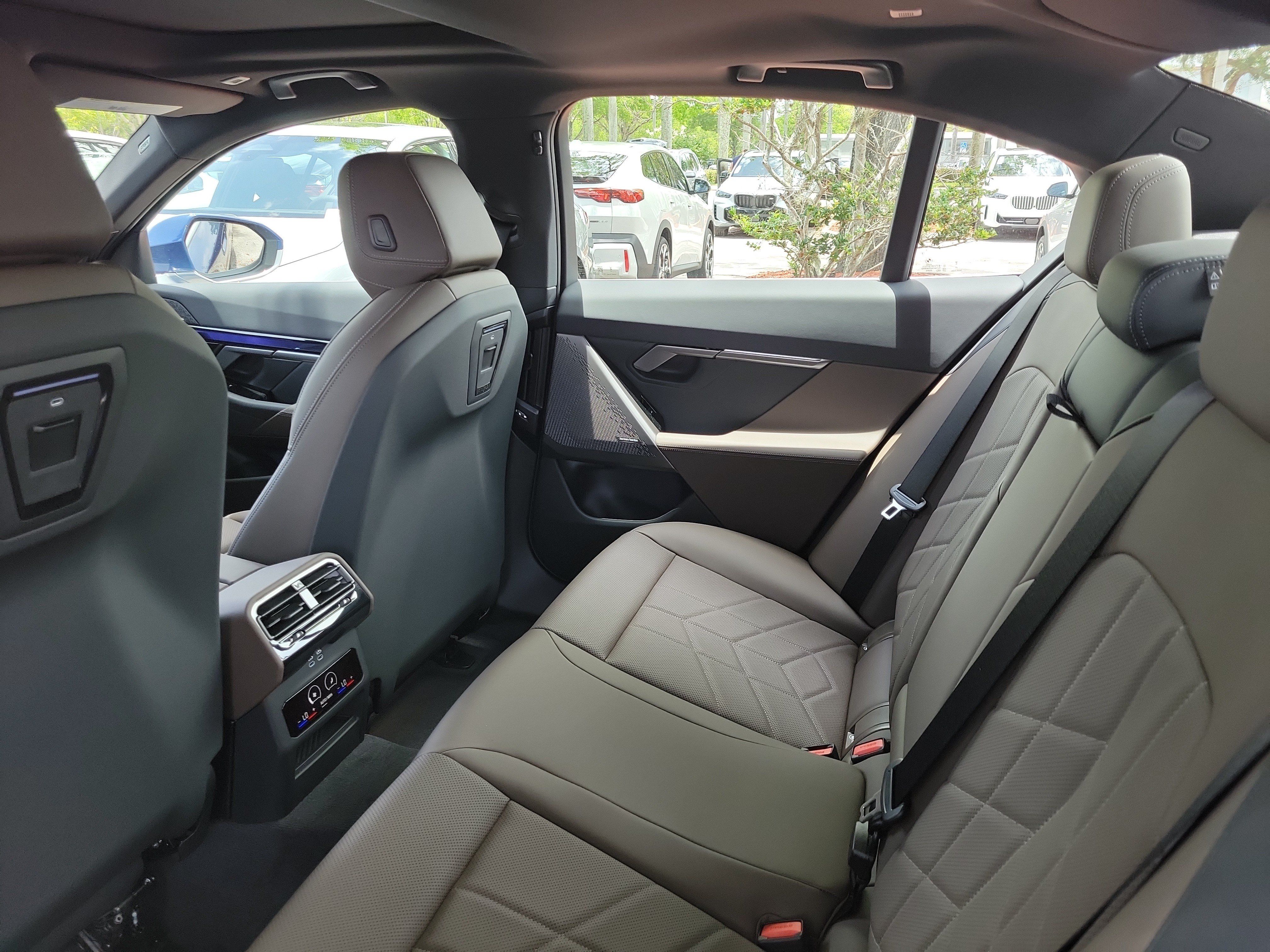 New 2027 BMW 530i w/ Premium Package RWD image 12