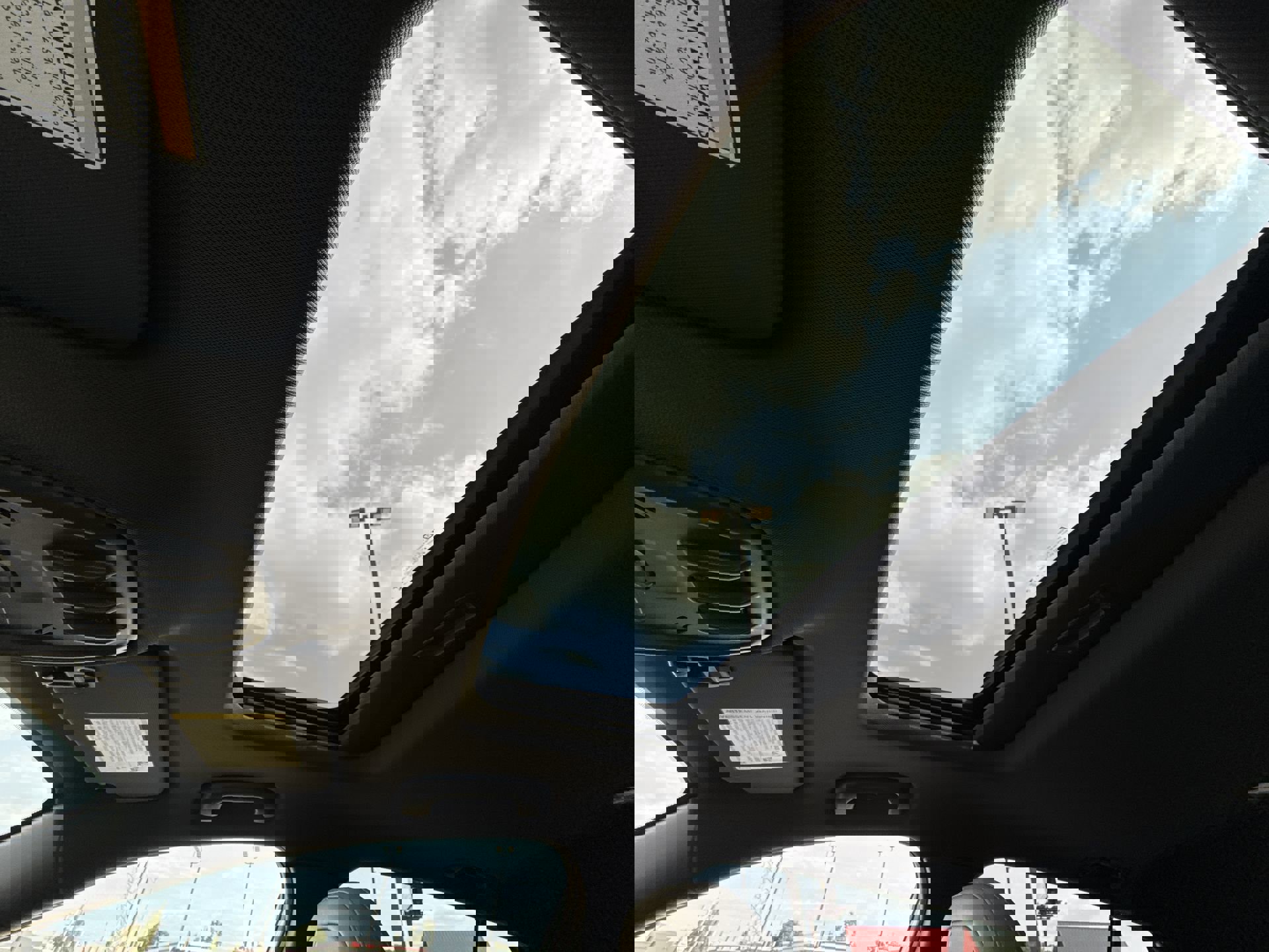 New 2025 Buick Envista Avenir image 18