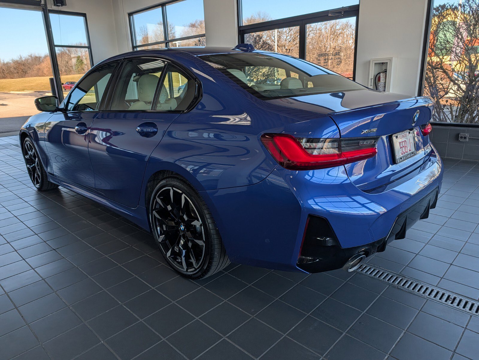 Certified 2025 BMW 330i xDrive Sedan w/ M Sport Package image 6