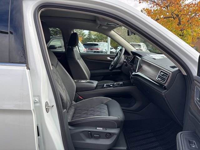 New 2026 Volkswagen Atlas SEL Premium R-Line image 9