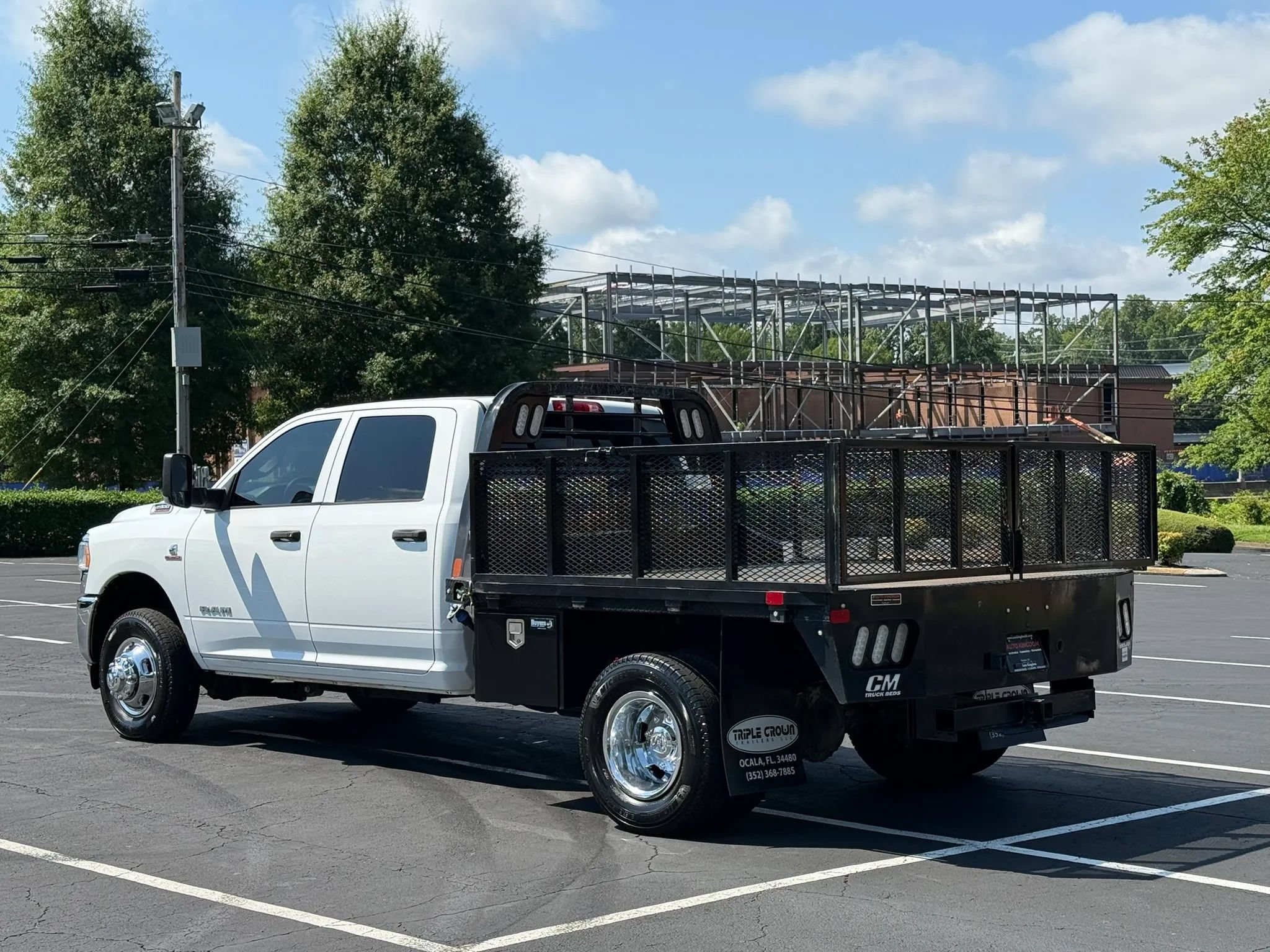 Used 2020 RAM 3500 Tradesman w/ Chrome Appearance Group AWD/4WD image 3
