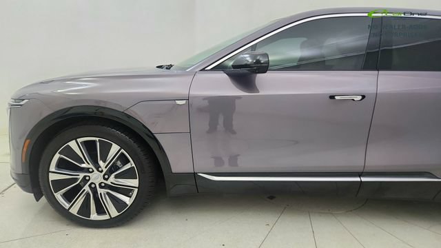 Used 2024 Cadillac Lyriq Luxury w/ Nappa Leather Package RWD image 10
