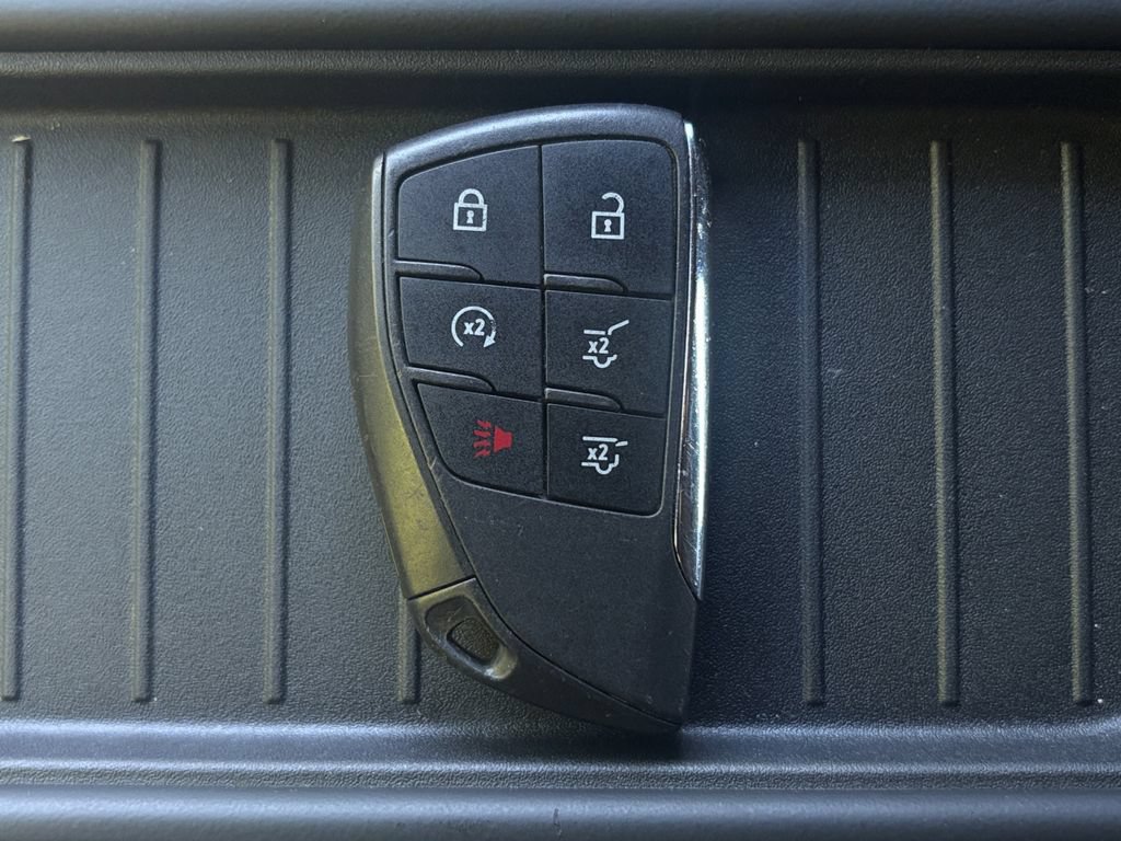 Used 2023 Chevrolet Suburban High Country AWD/4WD image 35