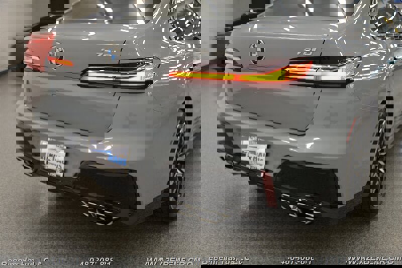 Used 2023 BMW 760i xDrive w/ Parking Assistance Package image 41