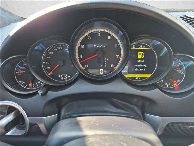 Used 2018 Porsche Cayenne Turbo AWD/4WD image 11