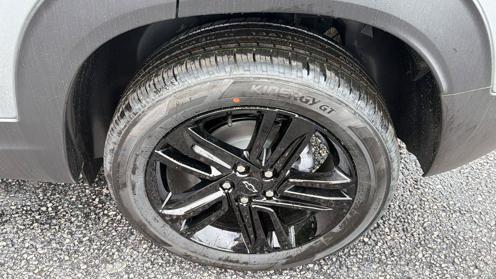 New 2026 Chevrolet TrailBlazer LT w/ Midnight Edition FWD image 12