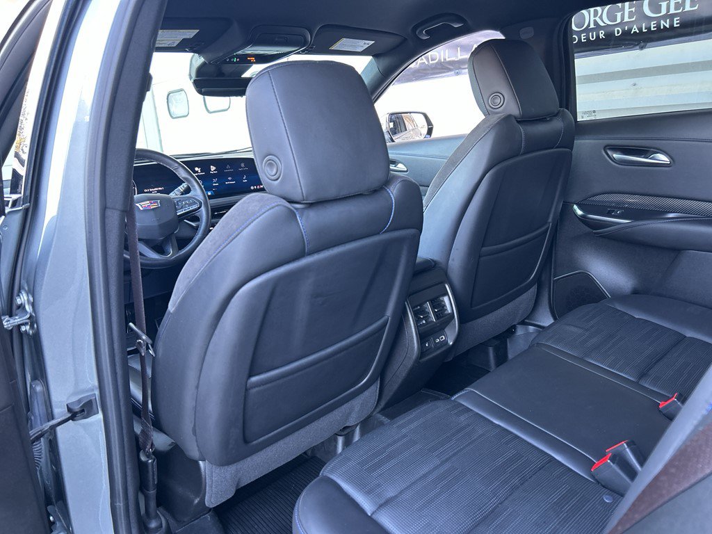 Certified 2024 Cadillac XT4 Sport AWD/4WD image 14