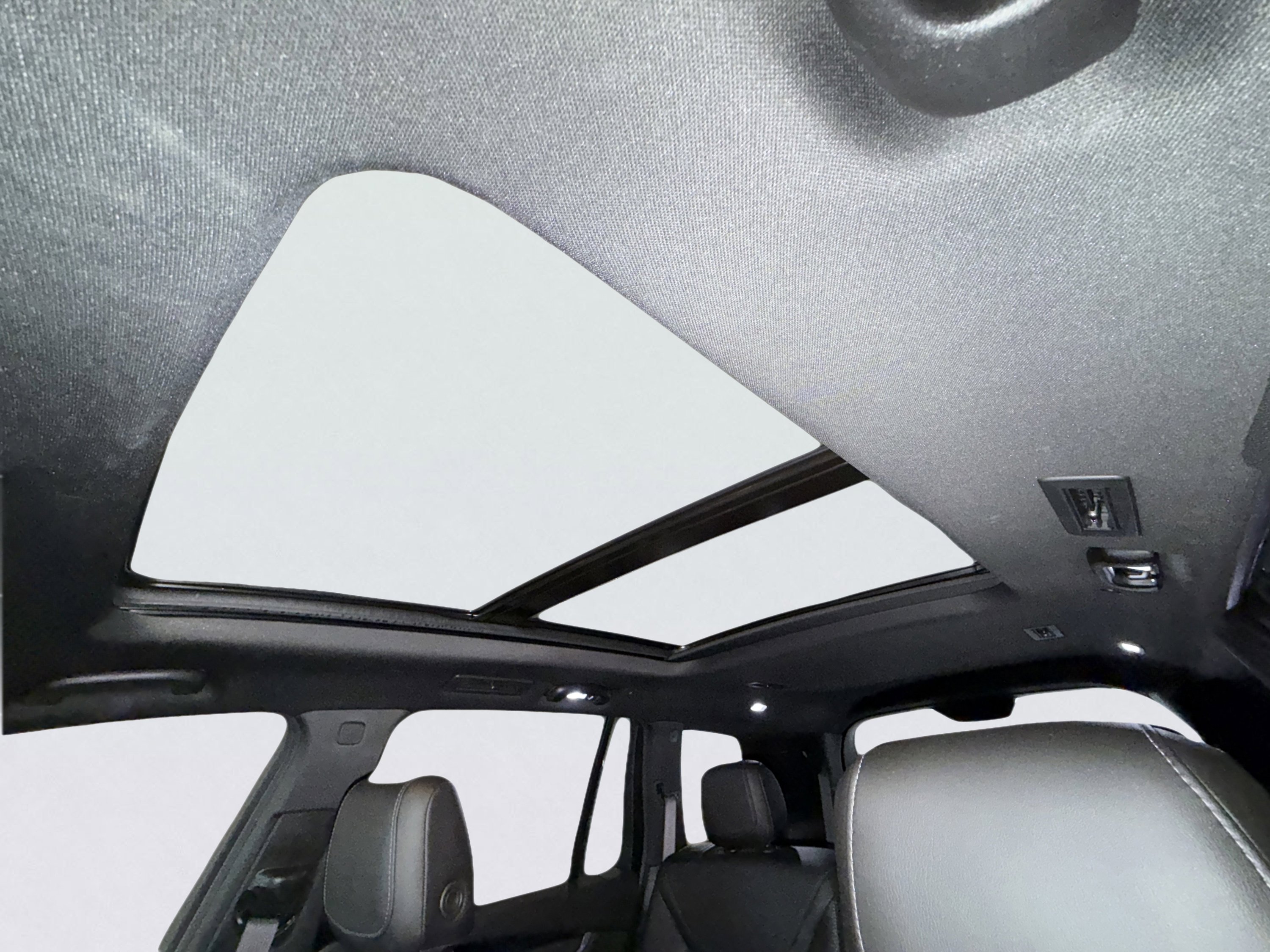 Used 2021 Cadillac XT6 Sport image 9