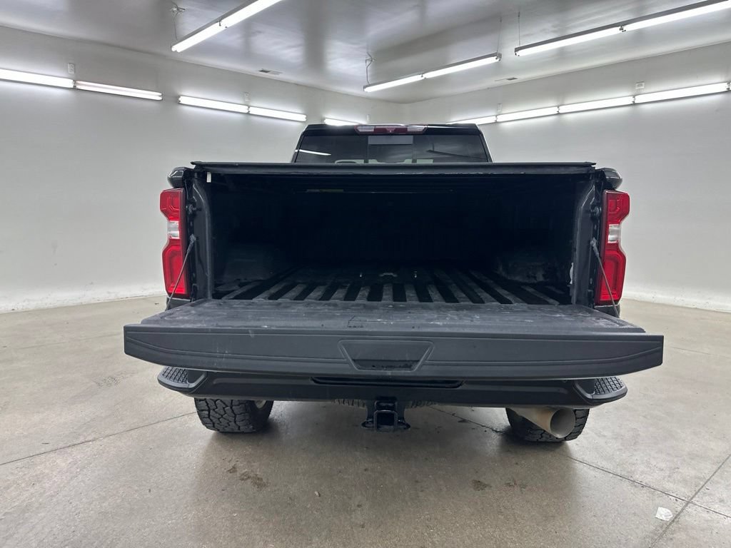 Used 2022 Chevrolet Silverado 2500 LTZ w/ Carhartt Edition AWD/4WD image 17