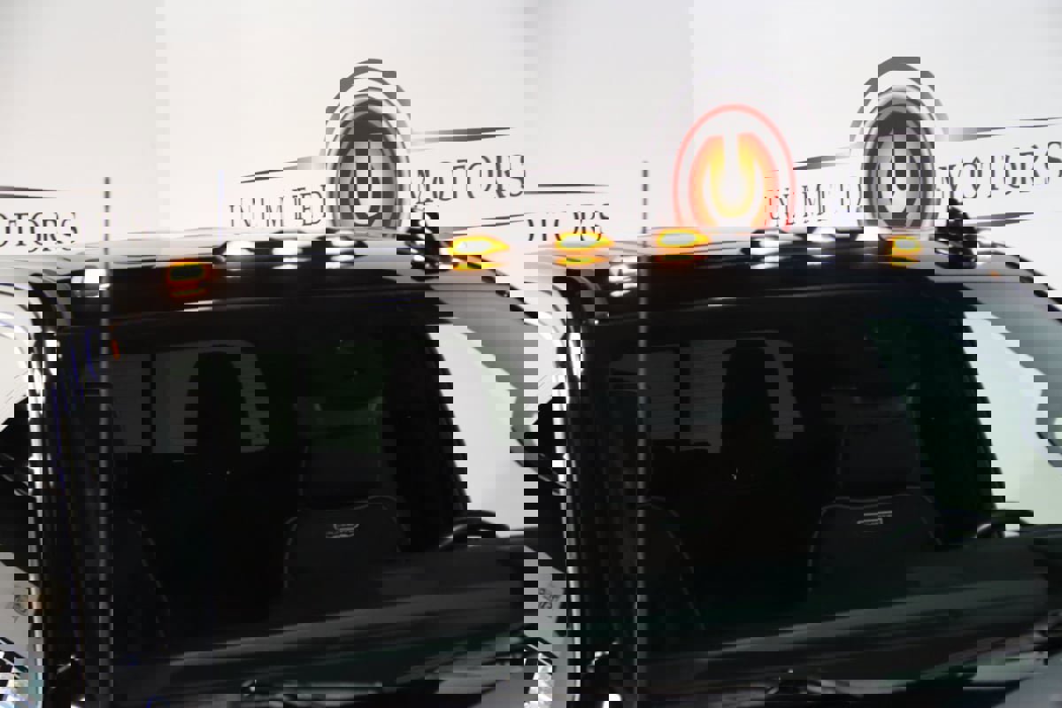 Used 2024 GMC Sierra 3500 Denali Ultimate image 93