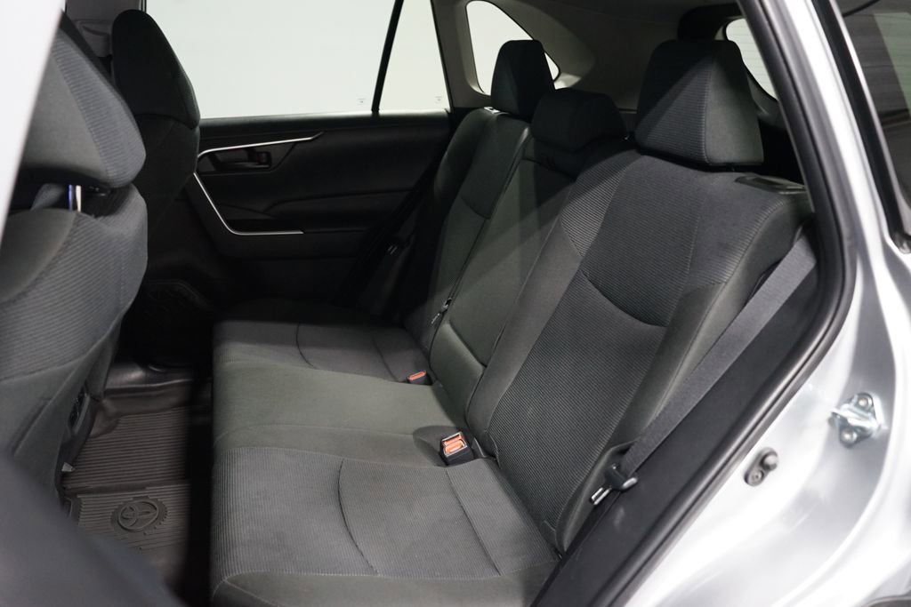 Certified 2025 Toyota RAV4 LE image 27