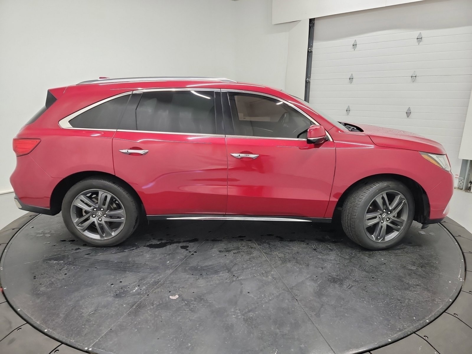 Used 2018 Acura MDX SH-AWD w/ Advance Package image 11