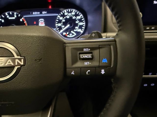 Certified 2025 Nissan Rogue SV image 16