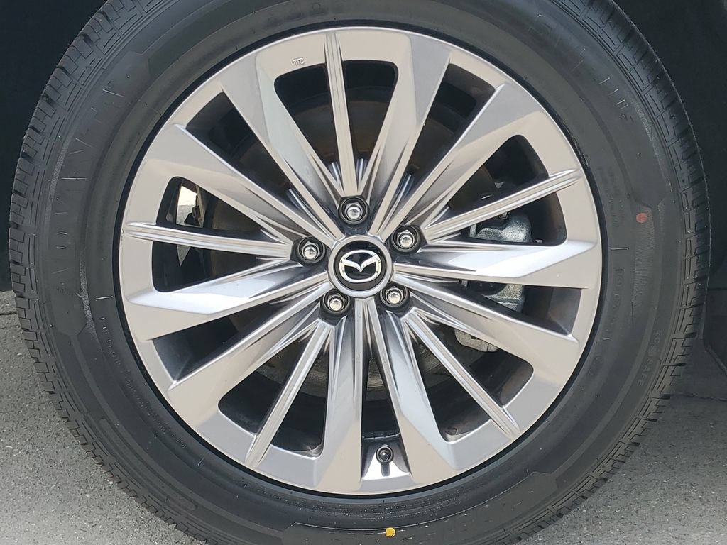 Used 2025 MAZDA CX-90 3.3 Turbo w/ Preferred Package AWD/4WD image 12