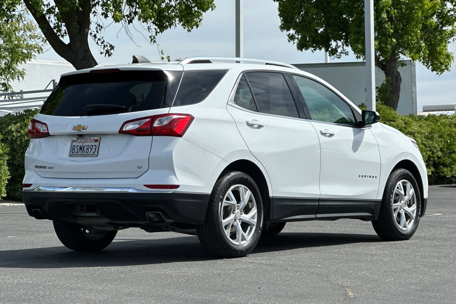 Used 2020 Chevrolet Equinox LT image 4