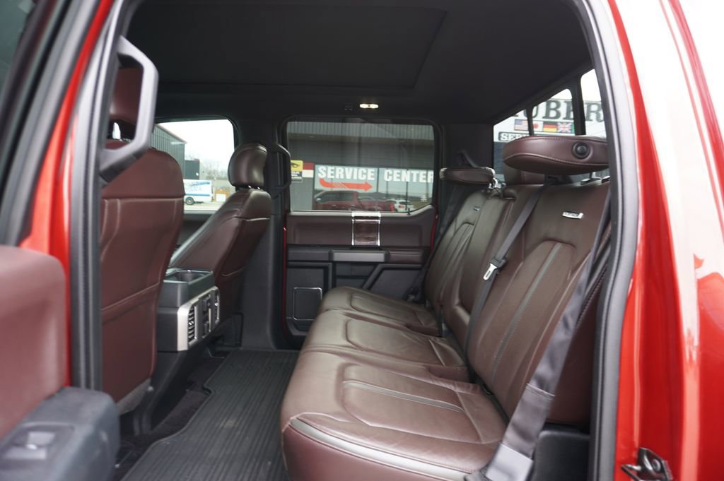 Used 2015 Ford F150 Platinum w/ Equipment Group 701A Luxury image 4