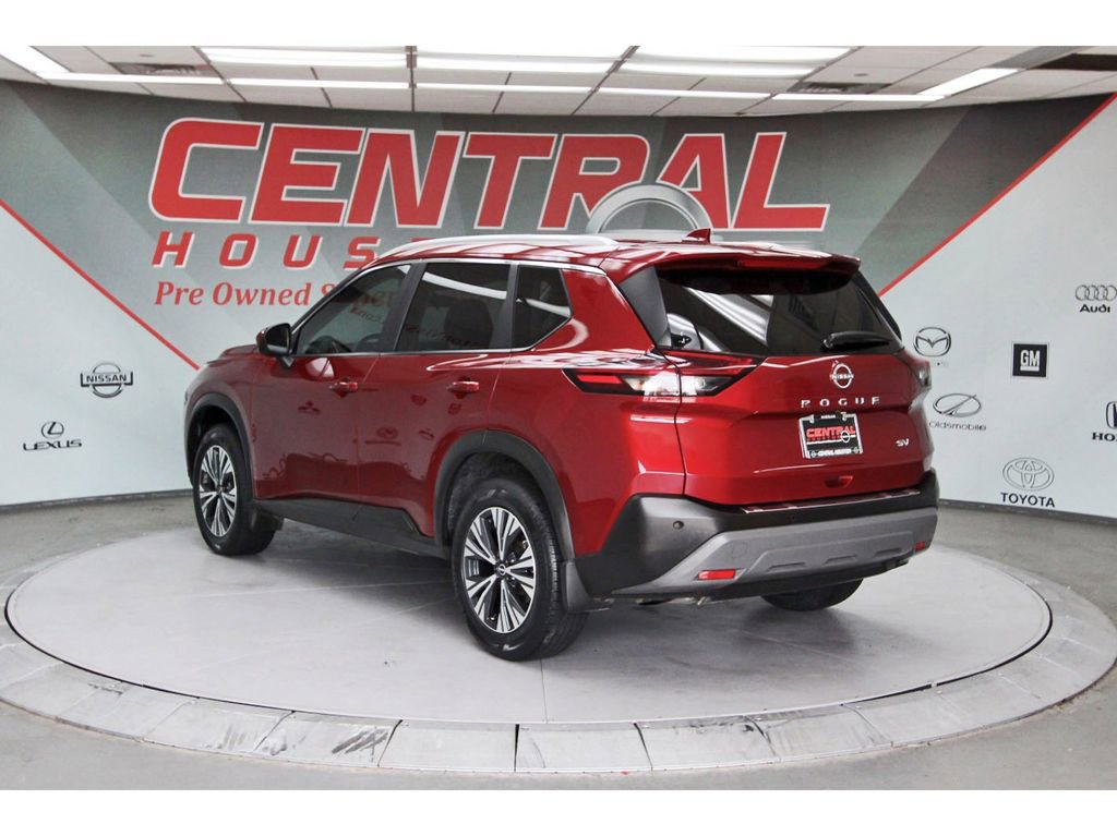 Used 2023 Nissan Rogue SV w/ SV Premium B Package FWD image 3