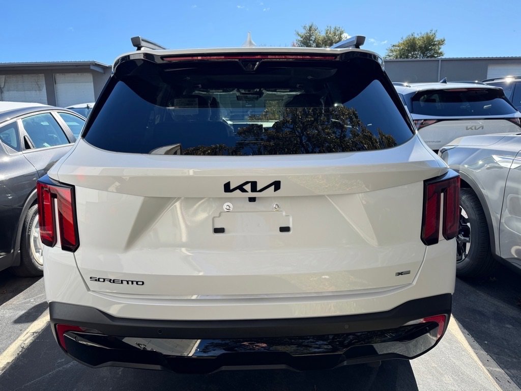 New 2026 Kia Sorento AWD image 7