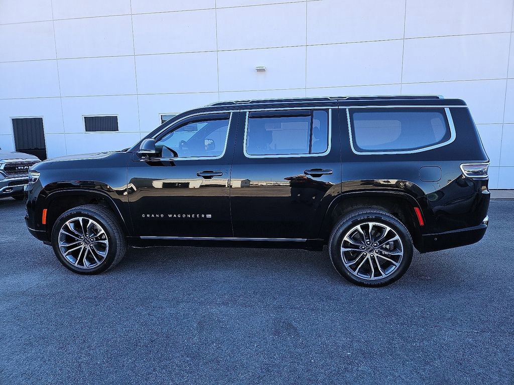 Used 2022 Jeep Grand Wagoneer Series III w/ Rear Seat Video Group 1 image 3