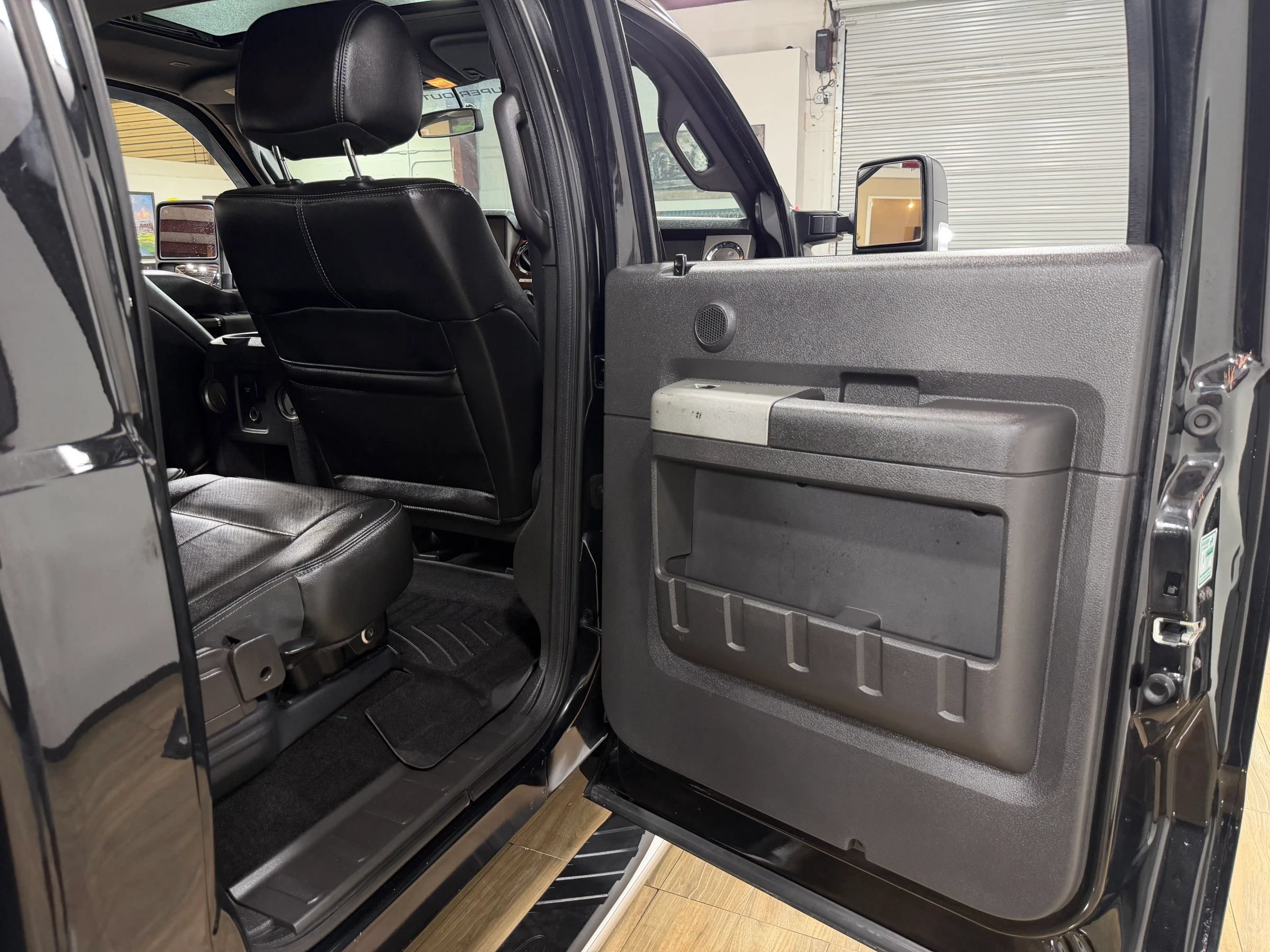 Used 2013 Ford F350 Lariat w/ Lariat Ultimate Pkg AWD/4WD image 18