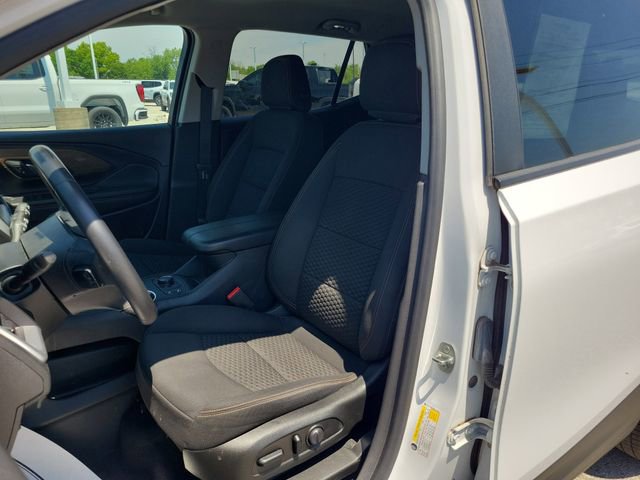Used 2021 GMC Terrain SLE w/ Driver Convenience Package FWD image 17