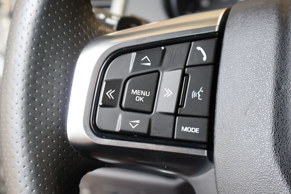 Used 2017 Land Rover Discovery Sport HSE AWD/4WD image 19
