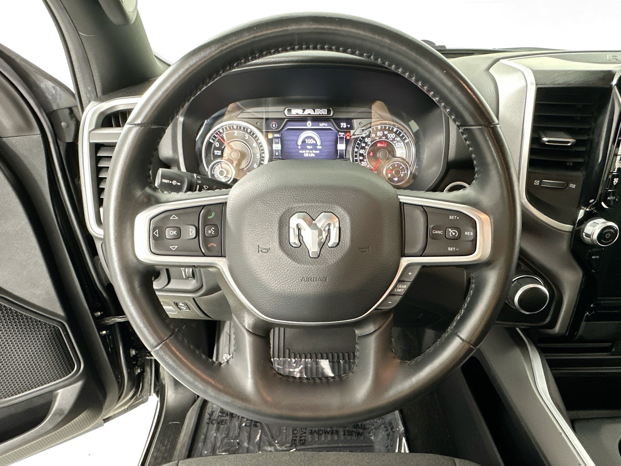 Used 2023 RAM 1500 Big Horn AWD/4WD image 11
