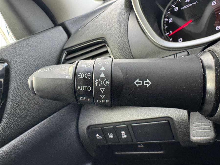 Used 2024 Mitsubishi Eclipse Cross SE image 29