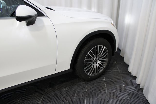 New 2026 Mercedes-Benz GLC 300 4MATIC image 12