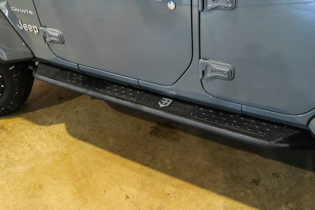 Used 2021 Jeep Wrangler Unlimited Sahara w/ Dual Top Group AWD/4WD image 8