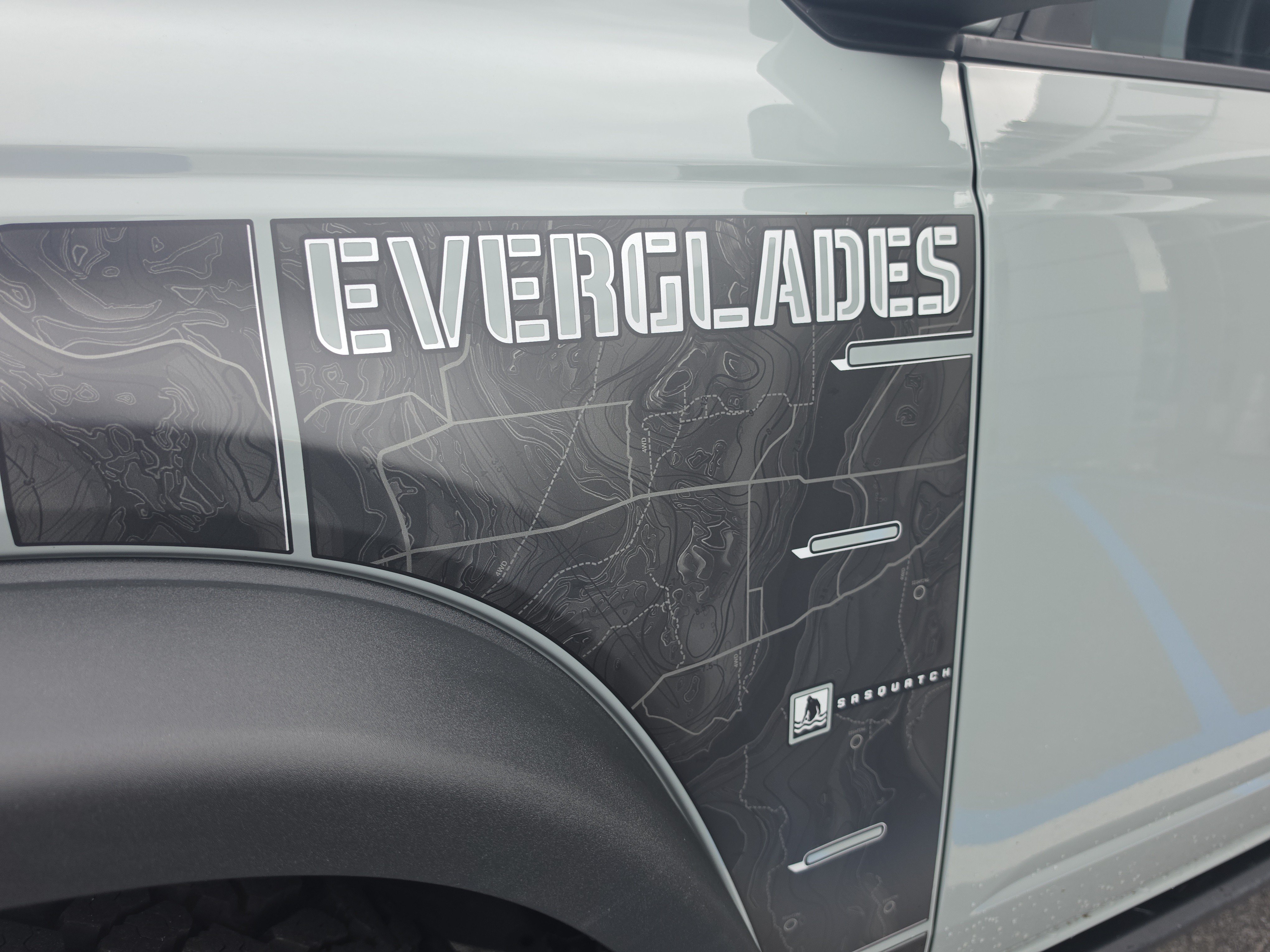 Used 2023 Ford Bronco Everglades AWD/4WD image 11