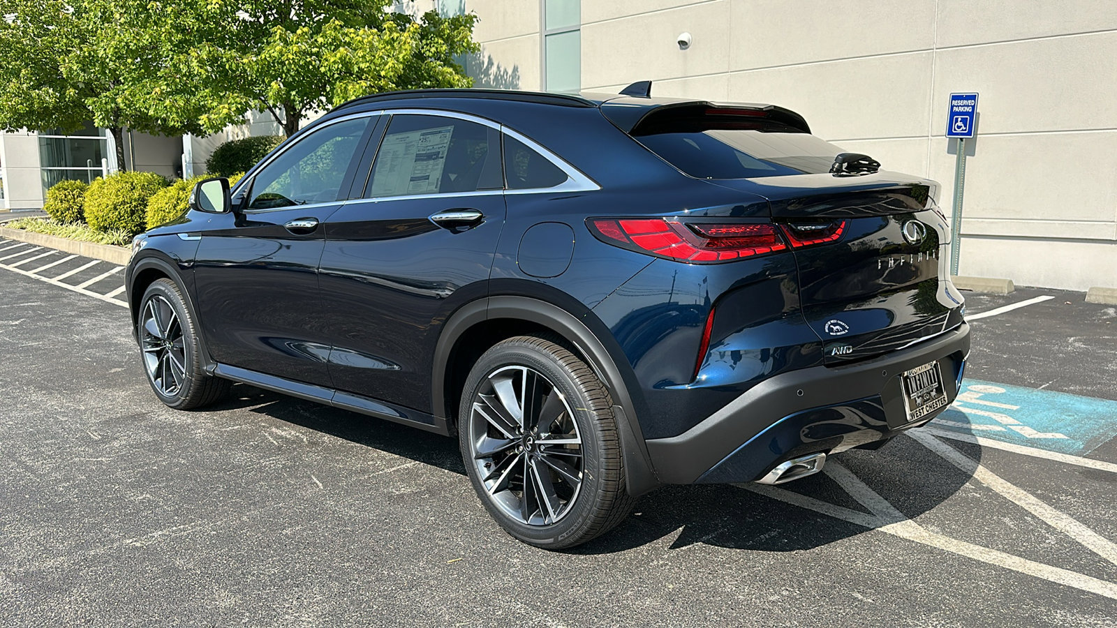 New 2025 INFINITI QX55 Luxe w/ Cargo Package image 5