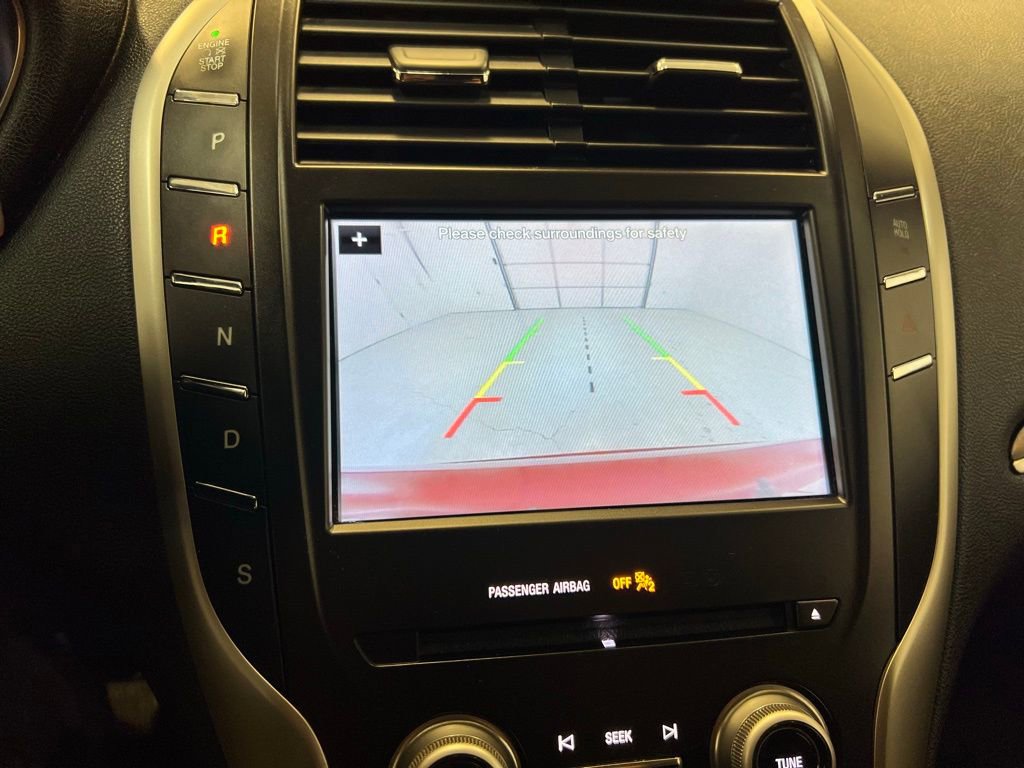 Used 2017 Lincoln MKC Select image 23