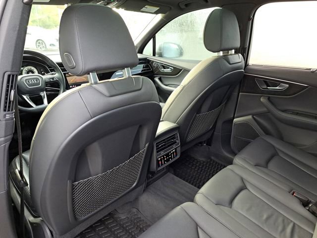 Used 2021 Audi Q7 3.0T Prestige image 23
