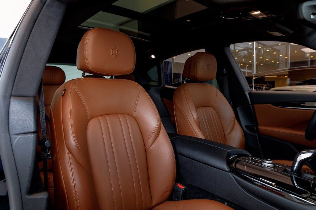 Certified 2022 Maserati Levante GT image 39