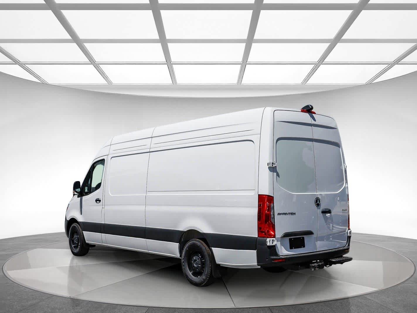 New 2026 Mercedes-Benz Sprinter 2500 image 3