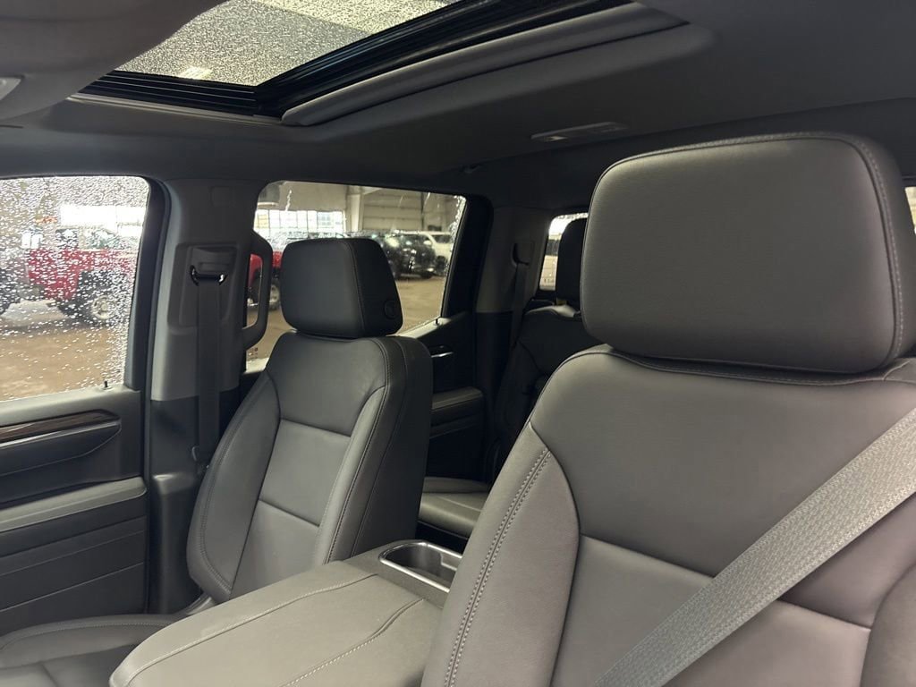 New 2026 Chevrolet Silverado 1500 RST w/ Convenience Package II AWD/4WD image 25
