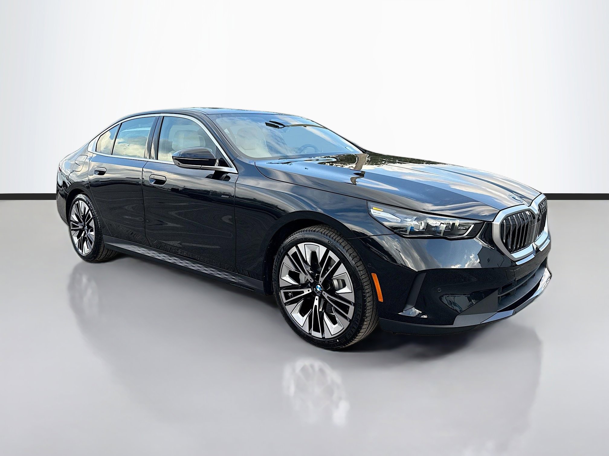 New 2026 BMW 530i w/ Convenience Package