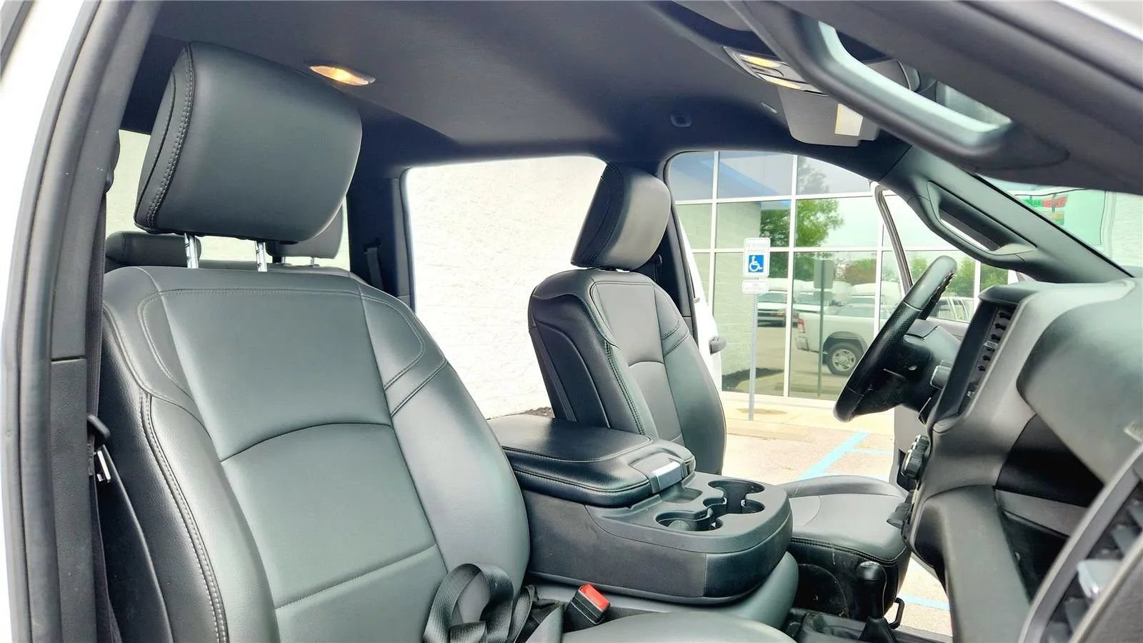 Used 2021 RAM 3500 Tradesman w/ Chrome Appearance Group AWD/4WD image 31
