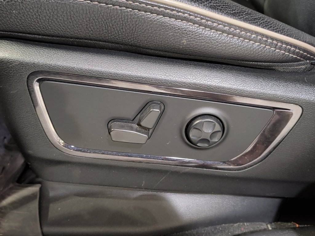 Used 2022 RAM 1500 Limited AWD/4WD image 14