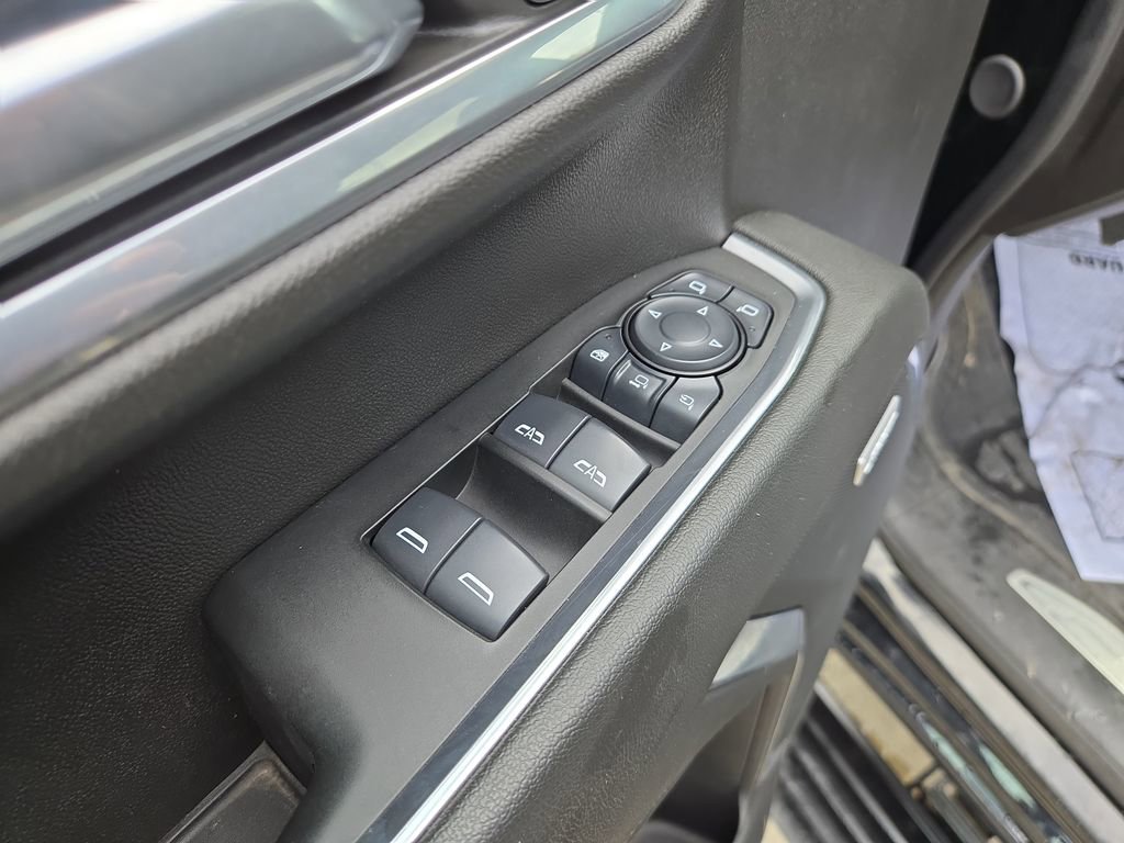 Used 2024 Chevrolet Silverado 2500 LTZ w/ LTZ Plus Package AWD/4WD image 13