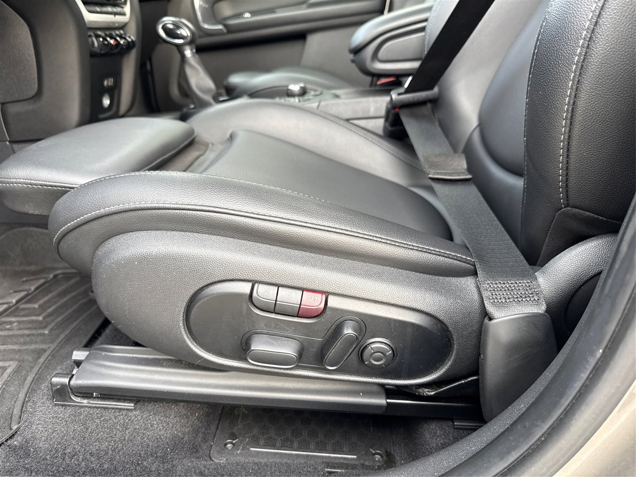 Used 2018 MINI Cooper Countryman S image 19